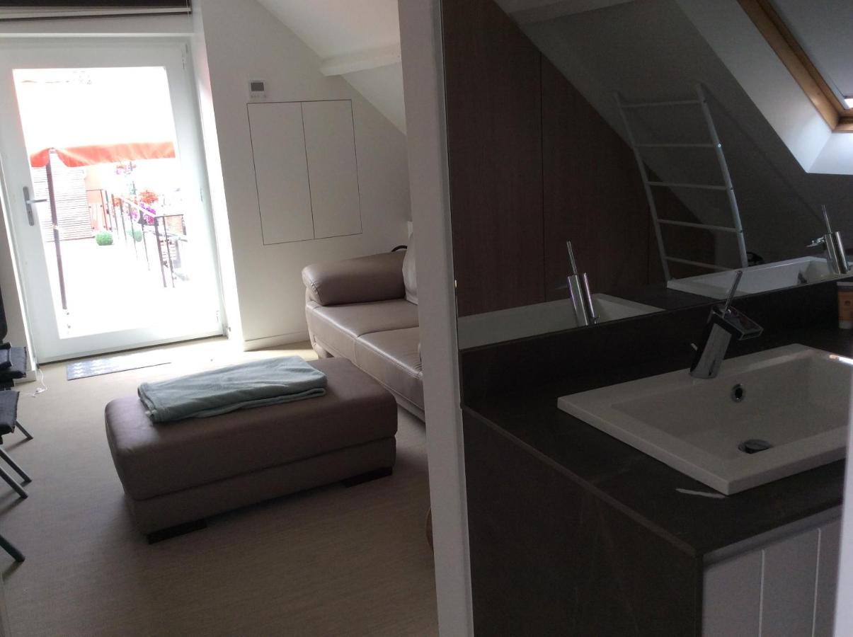 Bed and Breakfast Biotina Lebbeke Экстерьер фото
